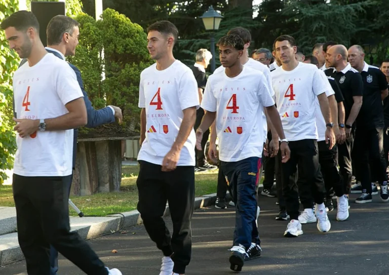 FOOTBALLBERRY IMAGES (32)